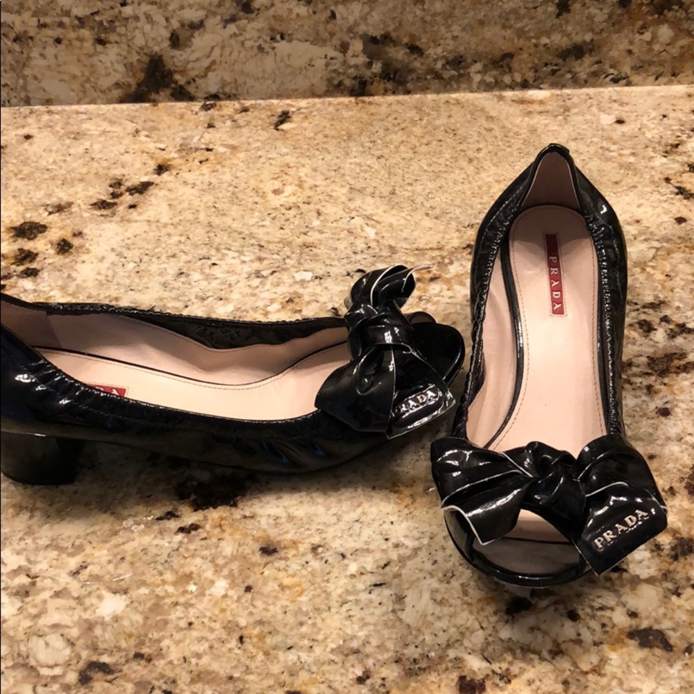 Prada low heels 37 1/2 patent black